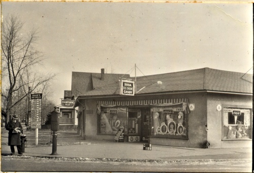 5 Rimmon Hamburg2.jpg
Russ's Diner 5 Rimmon Hamburg2.jpg
Russ's Diner